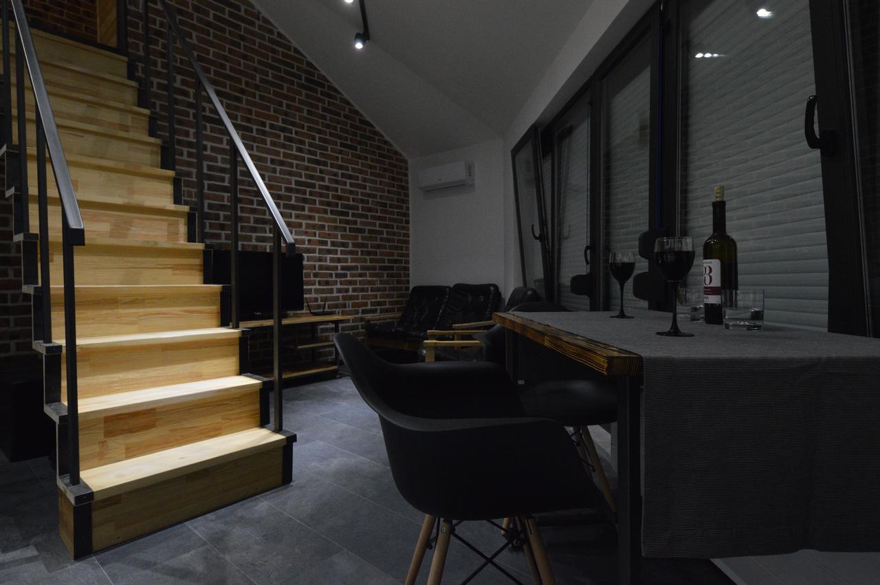 Air Loft Apartment Κίεβο Εξωτερικό φωτογραφία